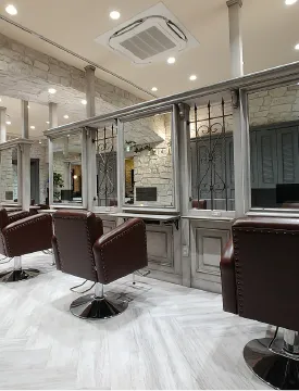 美容室 店内